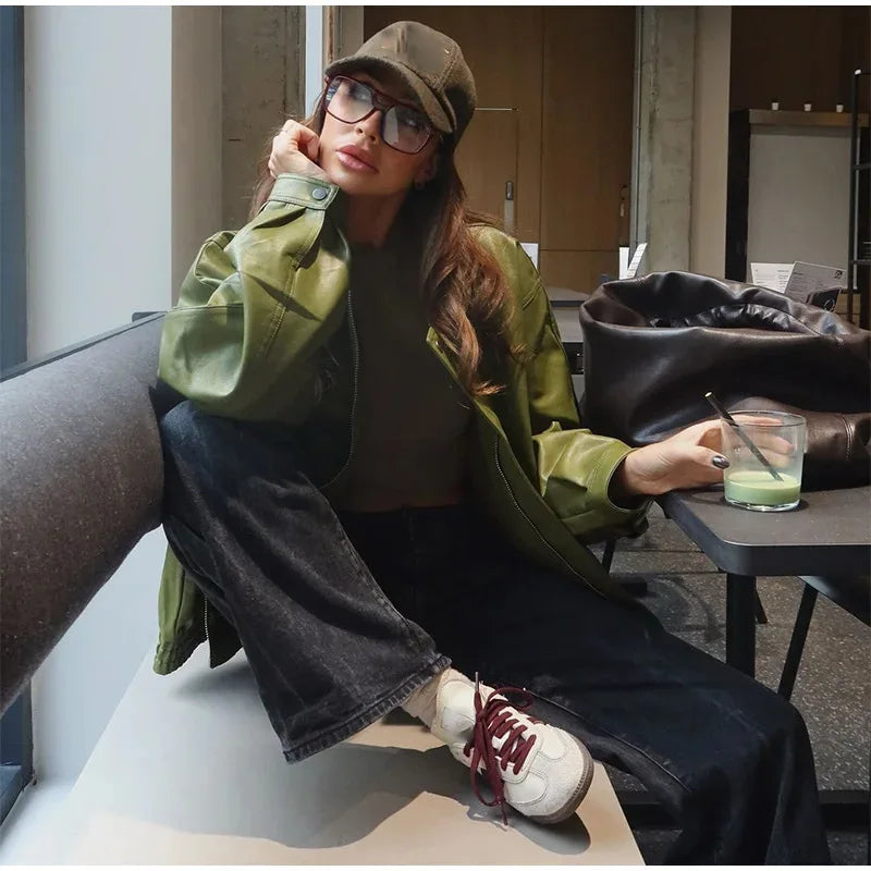 Korte PU Leren Jas met Lange Mouwen